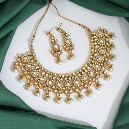 White Color Kundan Necklace Set